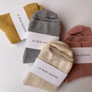 NWT Le Bon Shoppe Cloud Socks Pack of 4